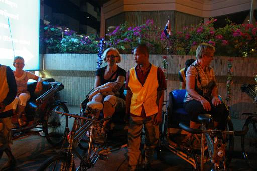 0350 Phitsanulok fietstaxi.JPG